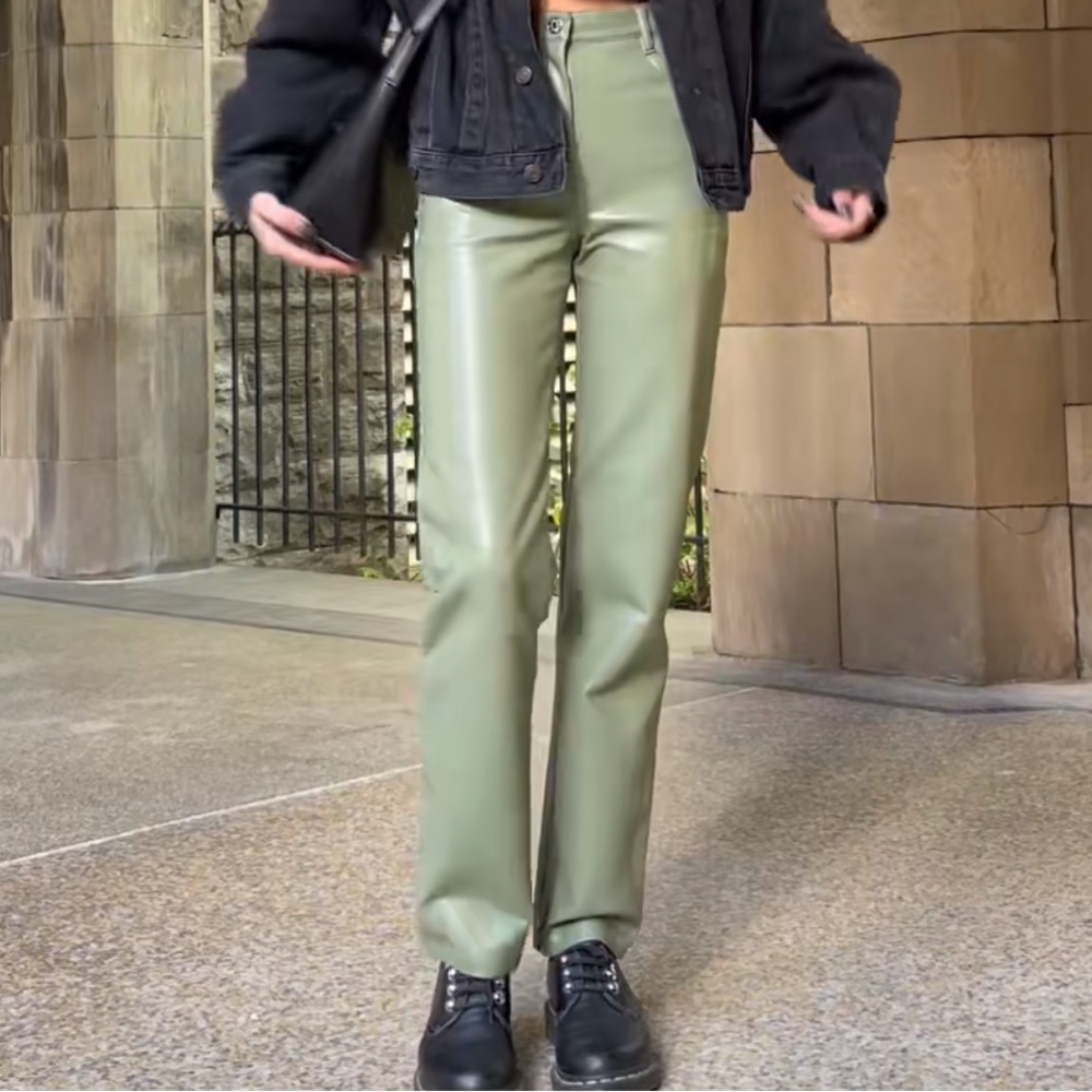 Aritzia Melina Pant